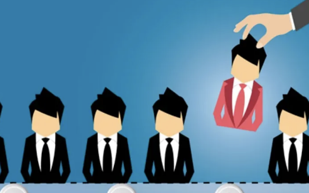 Eight Tips For Those Who Want To Charm Headhunters